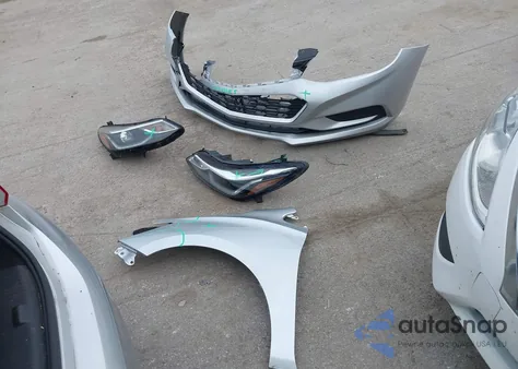 2017 Chevrolet Cruze Lt Auto z USA, uszkodzony, nr VIN 1G1BE5SM3H7262470